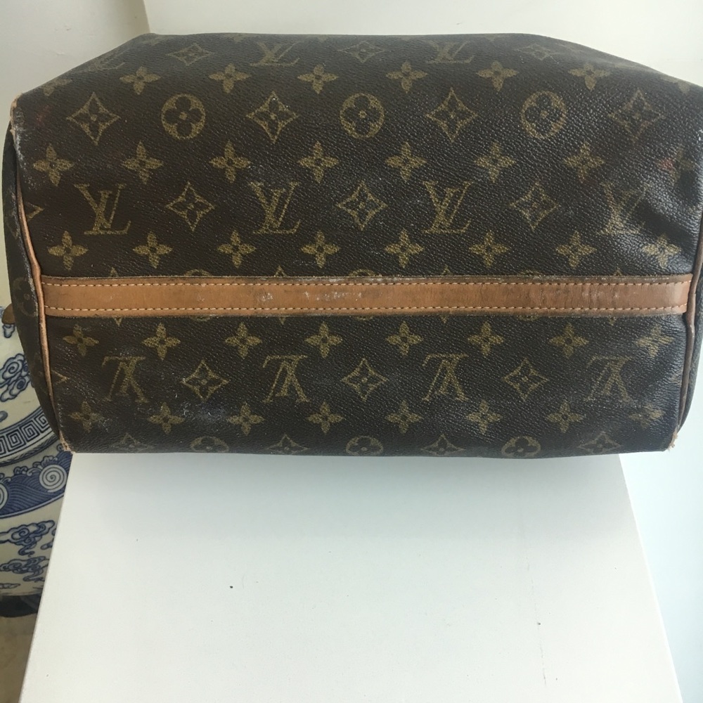 Vintage Louis Vuitton Speedy